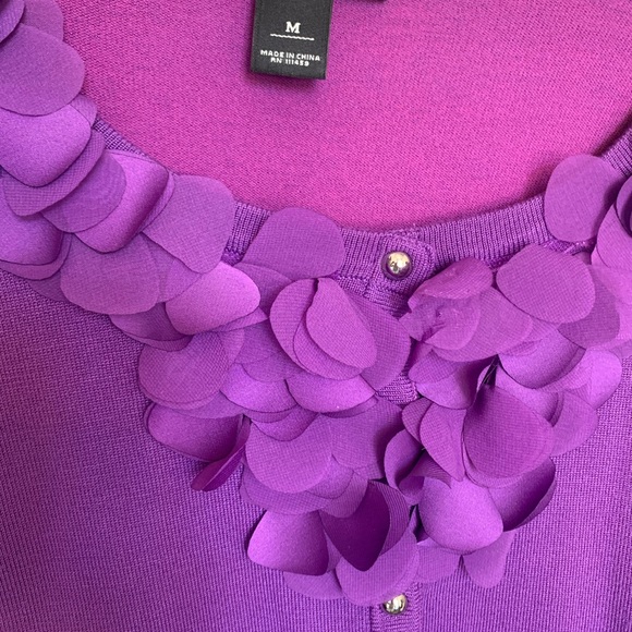 White House Black Market Sweater - Picture 6 of 6